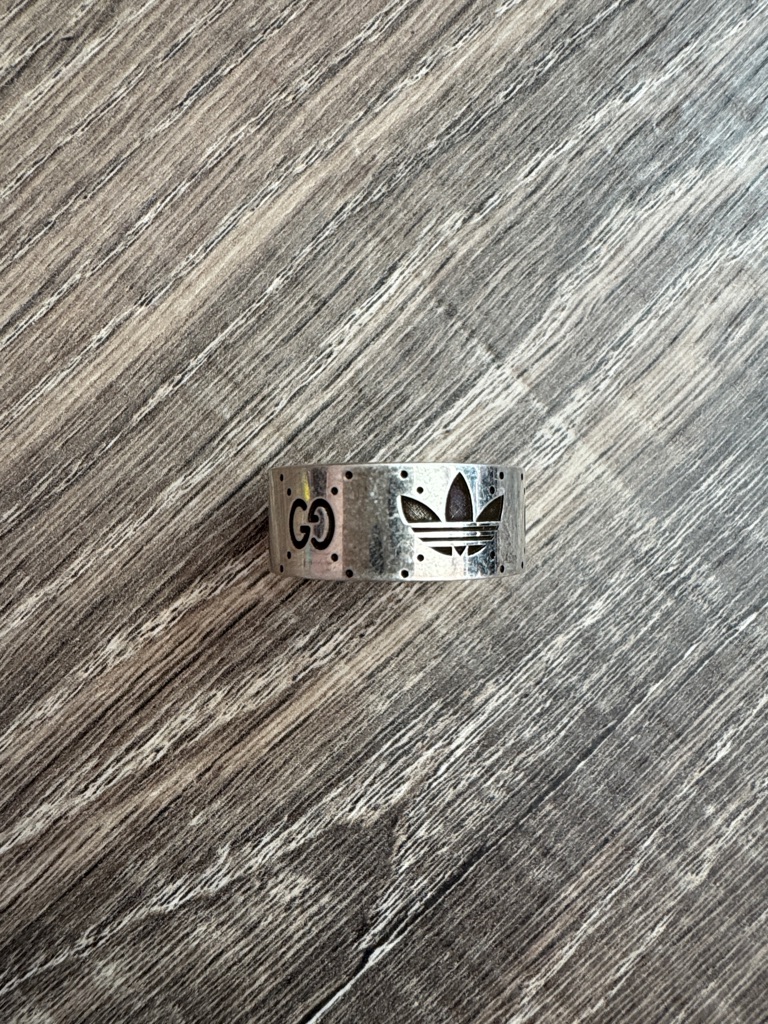 Womenâs Gucci Ring